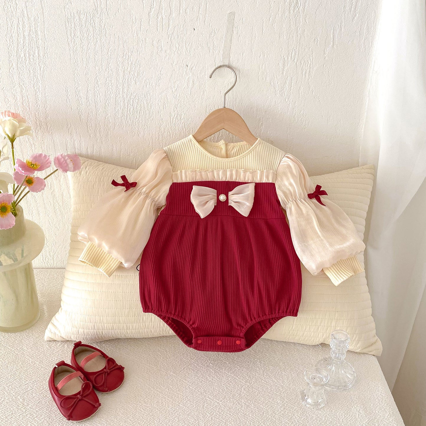 Baby Girl Bow Jumpsuit – Puff Sleeve Romper for Newborns